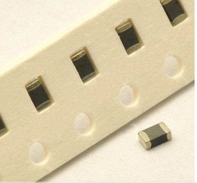 貼片壓敏電阻AVR-M1608C270MTAAB 0603壓敏電阻靜電抑制器ESD