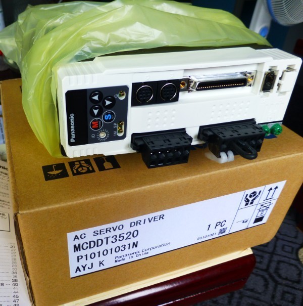 全新MADDT1207松下伺服驅動器