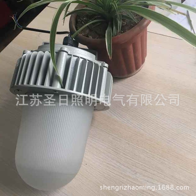 厂家批发LED防眩三防灯防爆灯防水防防腐应急三防灯led投光灯现货