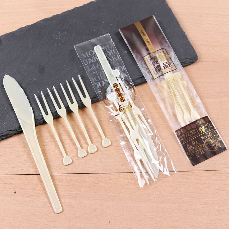 塑料刀叉/水晶、黃色 中秋月餅配套用品 3000套/箱批發(fā)