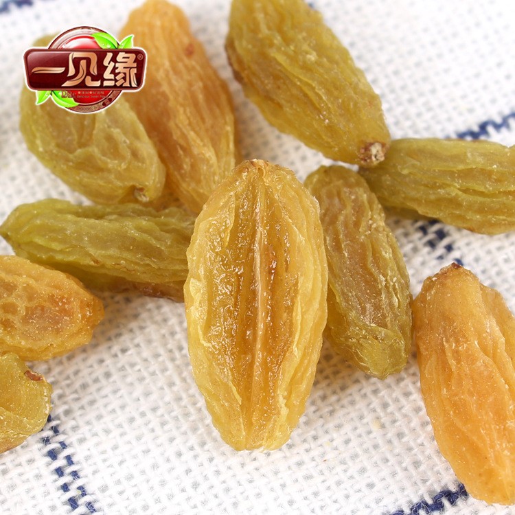 新疆吐魯番葡萄干500g無核綠葡萄干干果袋裝休閑零食批發(fā)招代理
