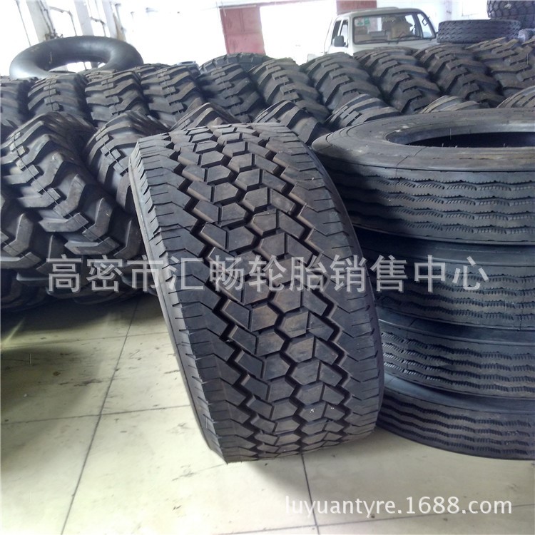 廠家供應(yīng)雙錢(qián) 445/65R22.5 油田修井機(jī) 載重卡車(chē)輪胎