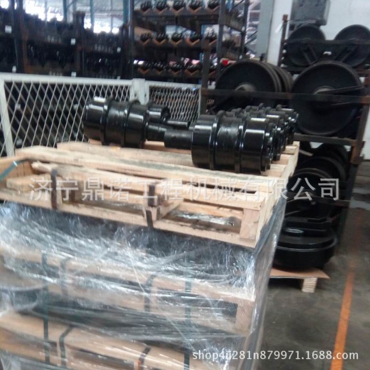 廠家直銷原裝日立挖掘機配件 ZX350挖機托鏈輪底輪托輪底盤件批發