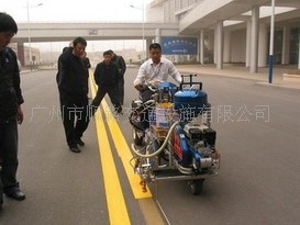 道路標(biāo)線、劃線工程承接  廣州 惠州 佛山 中山承接熱熔劃線廠家