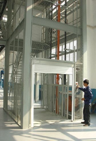 導(dǎo)軌鏈條式液壓升降作業(yè)平臺(tái) 固定式 樓層貨物提升機(jī) 載貨電梯