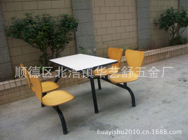 供應(yīng)四人位食堂餐桌椅 肯德基快餐廳桌椅五字腳連體快餐桌