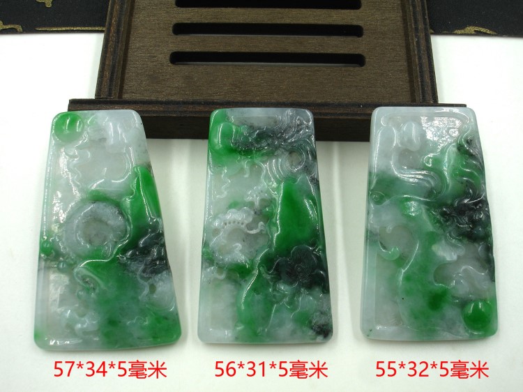 三彩飛龍在天57345 特色料子 精致雕刻 緬甸翡翠 廠家直銷 批發(fā)玉