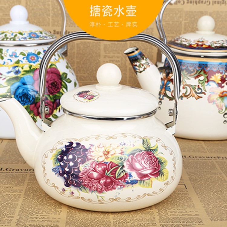 現(xiàn)貨供應(yīng)搪瓷水壺 家居工藝品水壺 加工定制多規(guī)格禮品搪瓷水壺