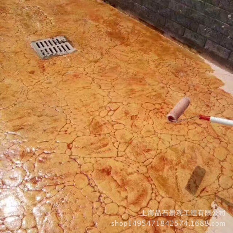 供應(yīng)泰州壓印地坪材料廠家直銷 模具壓印紋理制作 壓印地坪