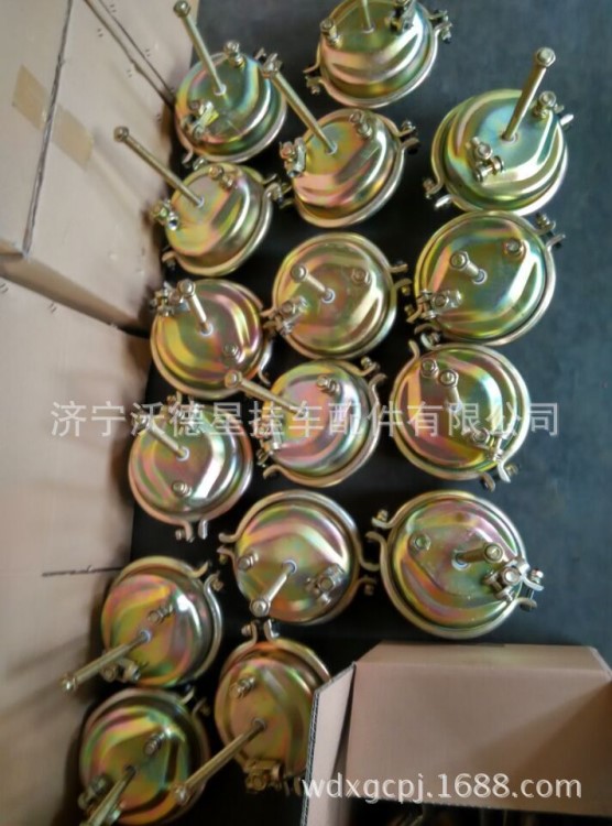 沃德星制動分泵T30/30剎車氣室金色雙氣室掛車氣室掛車配件便宜廠
