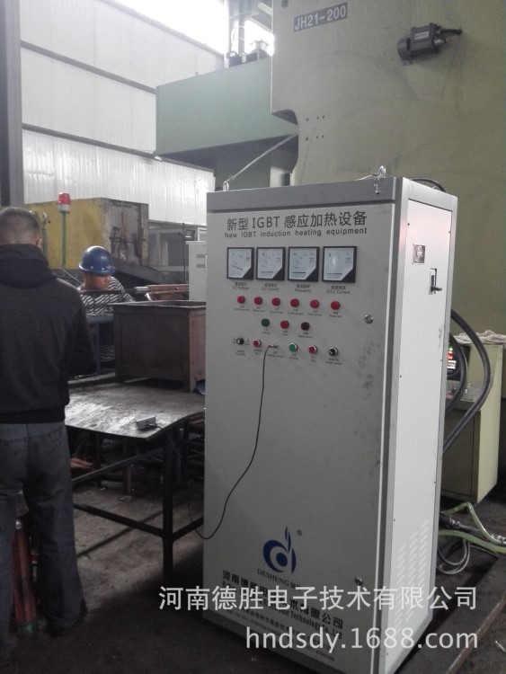 齒輪軸件高頻淬火機，高頻熱處理設備，中頻淬火電源
