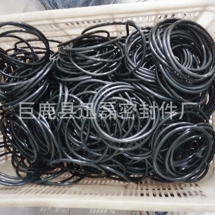 廠家直銷NBR丁晴橡膠EPDM硅膠氟膠O型圈防水圈密封圈線徑1.8-8.6