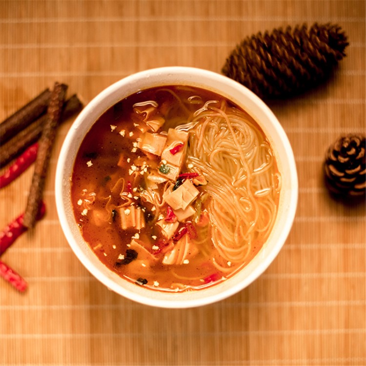 批發(fā)淮南牛肉湯粉絲湯香辣味 安徽特產(chǎn)粉絲湯速食方便面12桶/一箱