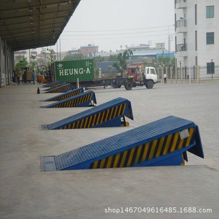 登車橋廠家 集裝箱裝卸貨升降平臺 裝卸貨升降機 裝卸貨升降臺