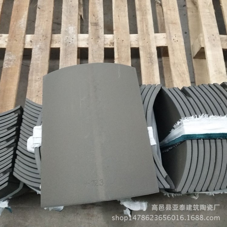 工廠直銷新品200*240厚度瓦片1.1公分青瓦仿古建筑