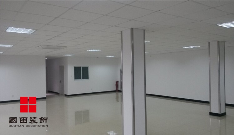 上海廠房隔斷裝修 辦公室隔墻吊頂裝潢  廠房石膏板吊頂