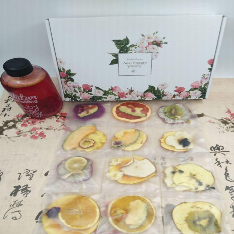 水果干片組合禮品盒精裝搭配營養(yǎng)美容花果茶貼牌加工水果花茶