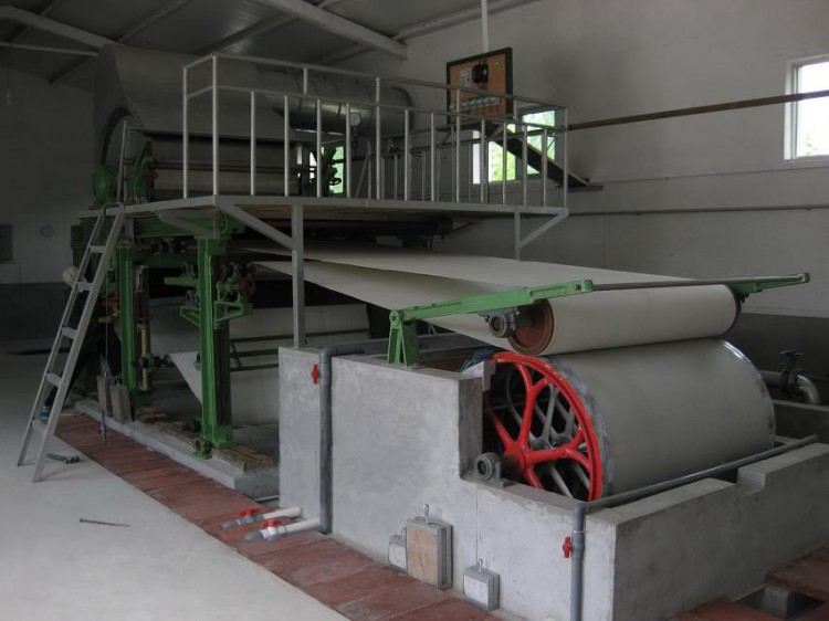 新型環(huán)保600型家庭造紙機(jī),家庭微型造紙機(jī),環(huán)保小型造紙機(jī)