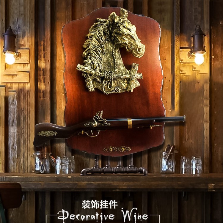 廠家批發(fā)復(fù)古西部獵馬頭獅子頭墻壁掛飾件墻上面裝飾品創(chuàng)意木板畫