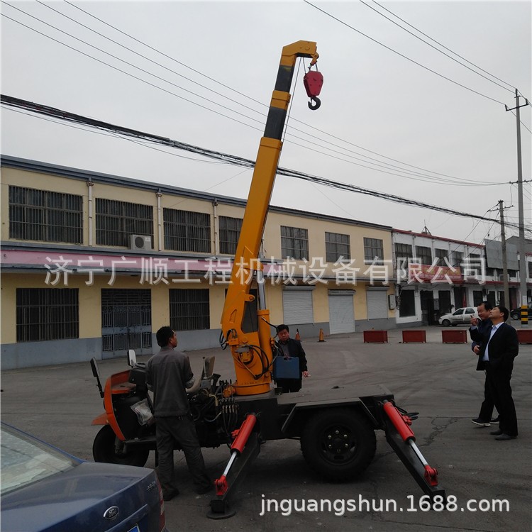 漯河市廠家直銷小型吊車 3噸三輪隨車吊 平板車載自制吊機(jī)