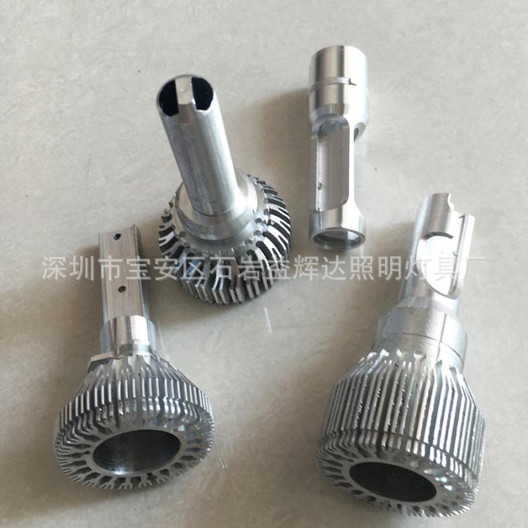 訂做LED汽車燈外殼配件，來圖訂制各款汽車產(chǎn)品外殼