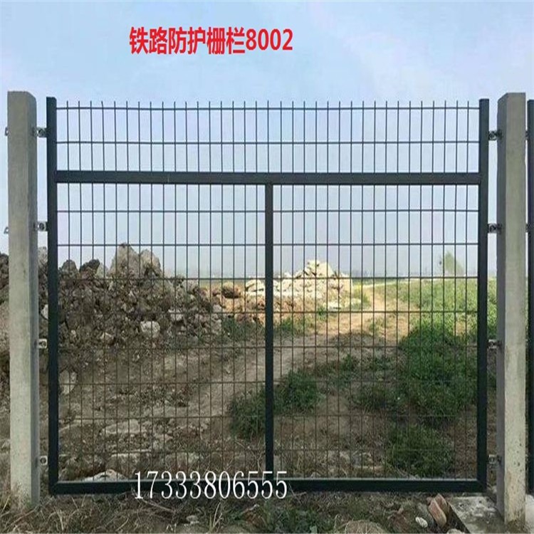 大型工厂高铁护栏网铁路防护栅栏铁路护栏网加密网片大量现货