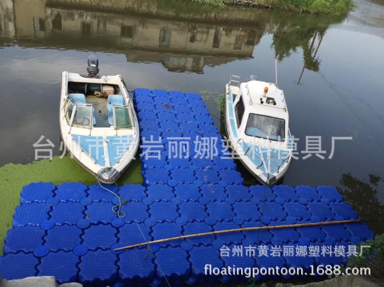 多規格多尺寸浮筒水上海上浮橋浮動碼頭船舶游艇停放養殖休閑垂釣