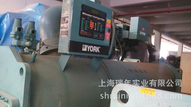 低價轉讓一臺約克離心式冷水機組YKNCNCH1510C