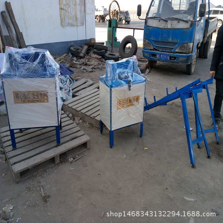 現(xiàn)貨絲杠機(jī)上料機(jī) 滾絲自動(dòng)上料機(jī) 廠家直銷價(jià)格優(yōu)惠歡迎訂購
