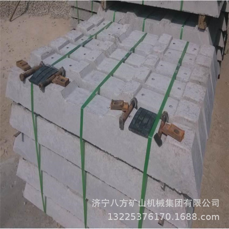 低價現(xiàn)貨銷售U型環(huán)固定水泥枕木 螺栓固定水泥枕木 型號