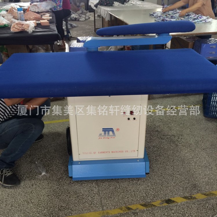 廠家直銷服裝整燙設(shè)備鍋爐燙臺 1.5米點觸吸風(fēng)工業(yè)雙搖臂蒸氣爐