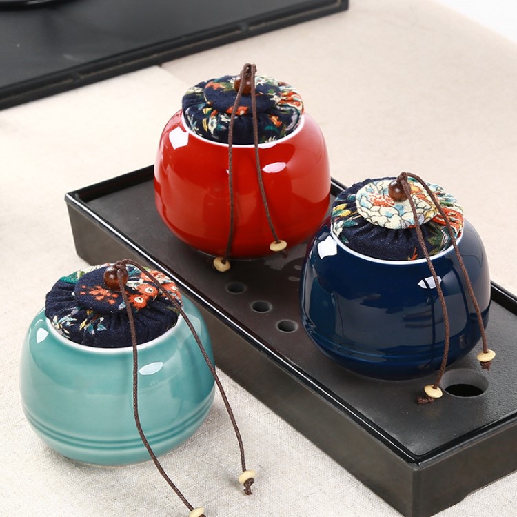 廠家直銷霽藍(lán)釉青瓷茶葉罐小號(hào)陶瓷藥粉罐儲(chǔ)存密封藥材罐定制Logo