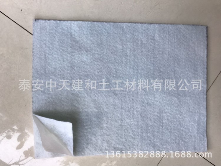 廠家直銷耐腐蝕防滲復(fù)合土工膜質(zhì)量?jī)r(jià)格優(yōu)惠太原生產(chǎn)廠家