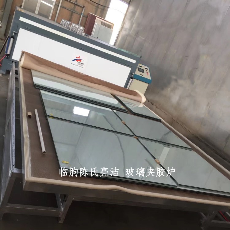 夾膠玻璃設(shè)備 夾膠玻璃設(shè)備廠家 夾膠設(shè)備價(jià)格 EVA膠片