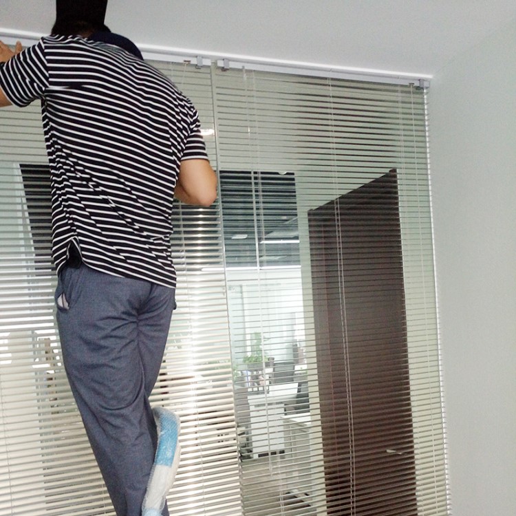 北京免費上門選樣測量訂做辦公窗簾百葉窗辦公卷簾會議簾