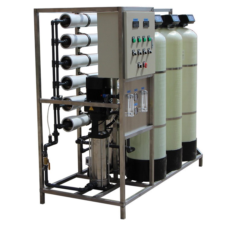 1.5t/h礦泉水過濾設(shè)備 RO反滲透 小型商用飲用水桶裝水凈水設(shè)備