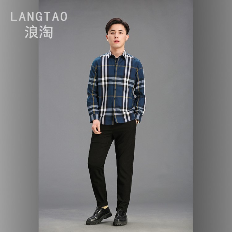 浪淘男裝|2019高端俱樂(lè)部定制品牌訂貨長(zhǎng)袖棉開(kāi)衫背帶格襯衫男