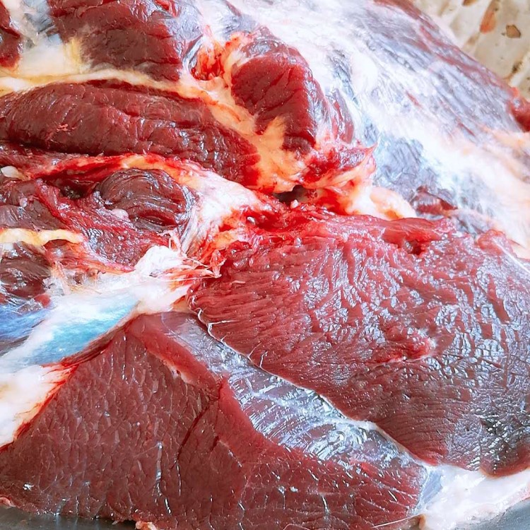 批發(fā)現(xiàn)殺帶皮驢肉 新鮮驢肉白條驢腸驢排冷凍驢肉 新鮮帶皮驢肉