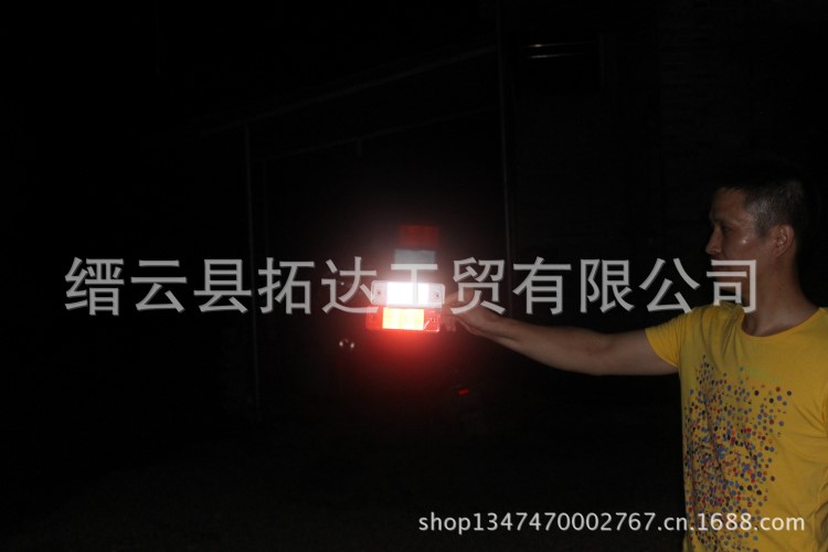 貼好膠反射器型反光標識 回復反射器 免檢反射器型反光標識