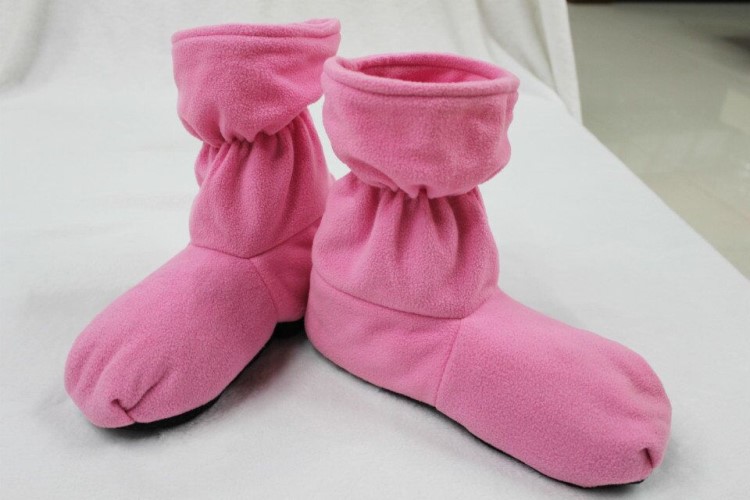 現貨hot booties微波爐加熱鞋 家用搖粒絨保暖靴子