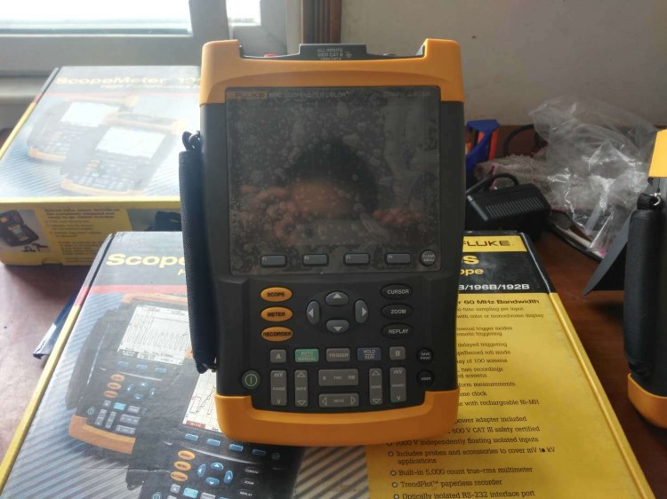 出售福祿克/FLUKE199C 手持示波器 2通道 200Mhz-2.5GS/s