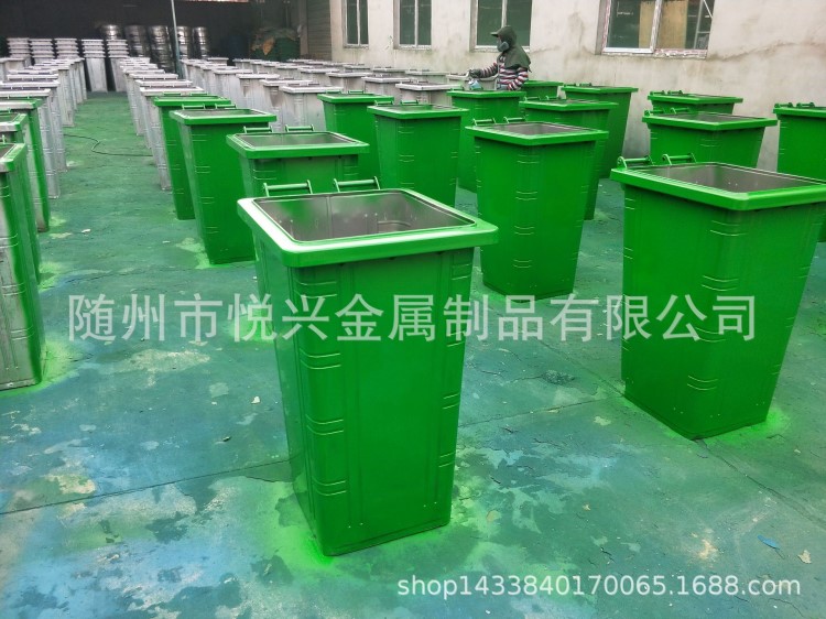 河南省安陽縣環(huán)衛(wèi)掛車?yán)皰燔嚧箬F桶鍍鋅垃圾桶240L量大優(yōu)惠