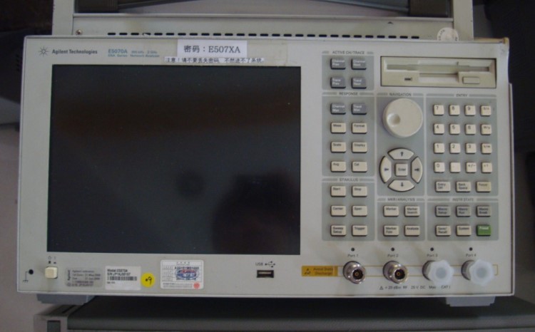 出售安捷倫/Agilent E5070A E5070B網(wǎng)絡(luò)分析儀