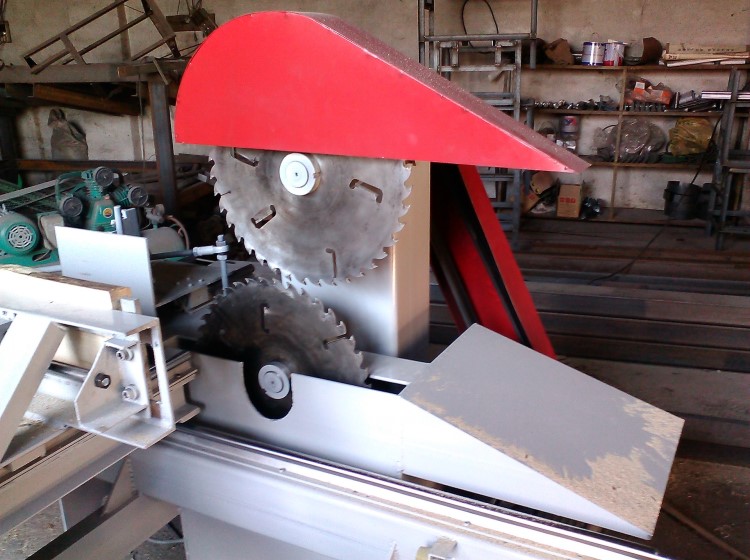 推薦新型木工機械圓木推臺鋸  開板鋸  方木四面鋸