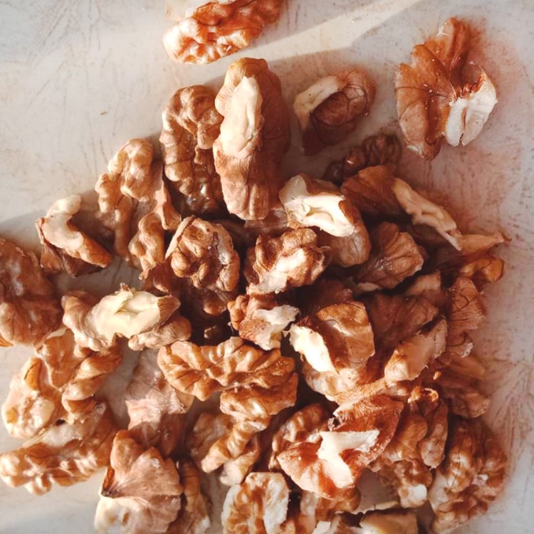 四川鹽源特產(chǎn)薄皮干核桃仁批發(fā) 500g裝 干核桃大核桃休閑零食包郵