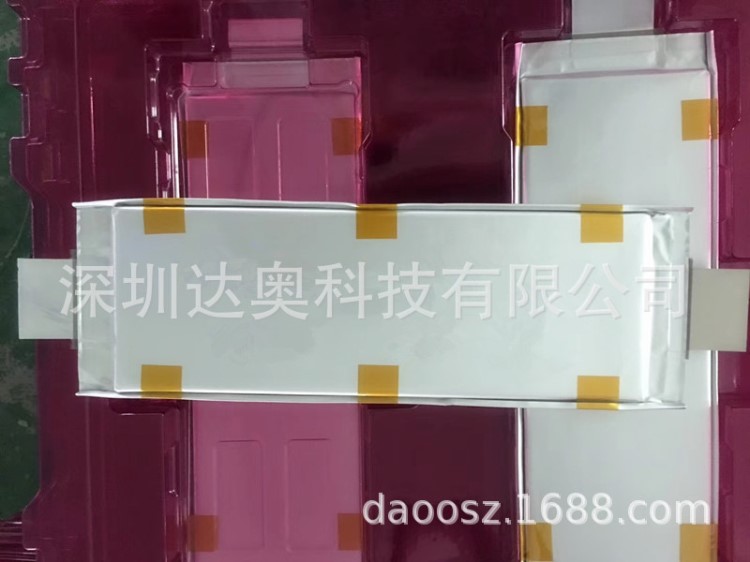 三元?jiǎng)恿?1100300-40Ah 3.7V 電動(dòng)汽車(chē)電動(dòng)工具具專(zhuān)用