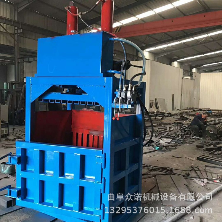 畢節(jié)市礦泉水瓶液壓打包機   任縣飲料瓶壓包機廠家