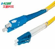 廠家定制3米LC/SC萬兆單模雙芯UPC雙工3.0mm光纖跳線