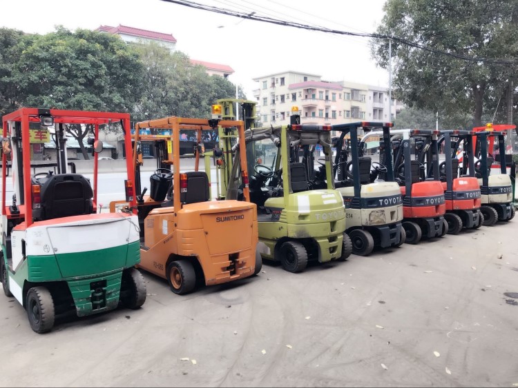 廣州叉車出租 豐田電瓶叉車租賃 電動叉車出租