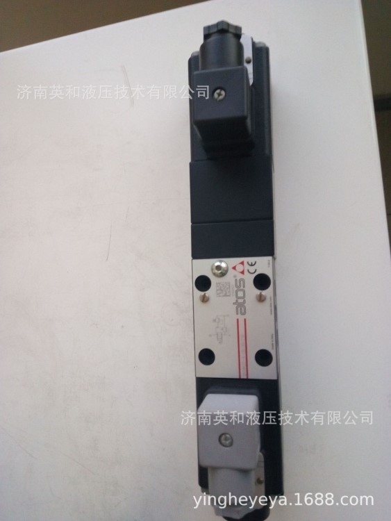 比例伺服閥LIQZO-TE-402-L4/QI伺服液壓缸 DHZO-TE-071-L5